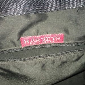Large Harvey’s seatbelt bag tote